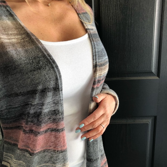 🚫NOT AVAILABLE // Beautifully Striped - Picture 4 of 7